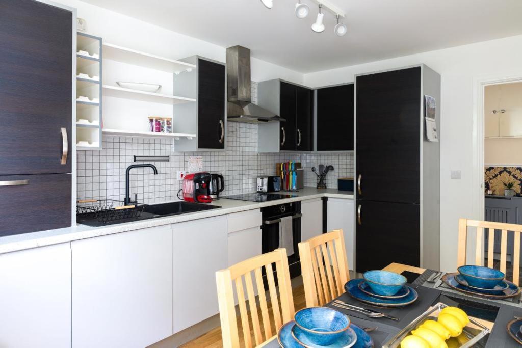 אדינבורו Thomahome Cosy&Stylish Apartment מראה חיצוני תמונה